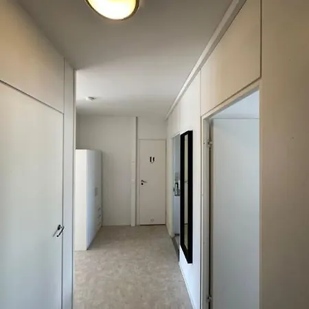 Kotimaailma - Tilava Kolmio Laehellae Keskustaa #2 Apartament Kokkola (Karleby)